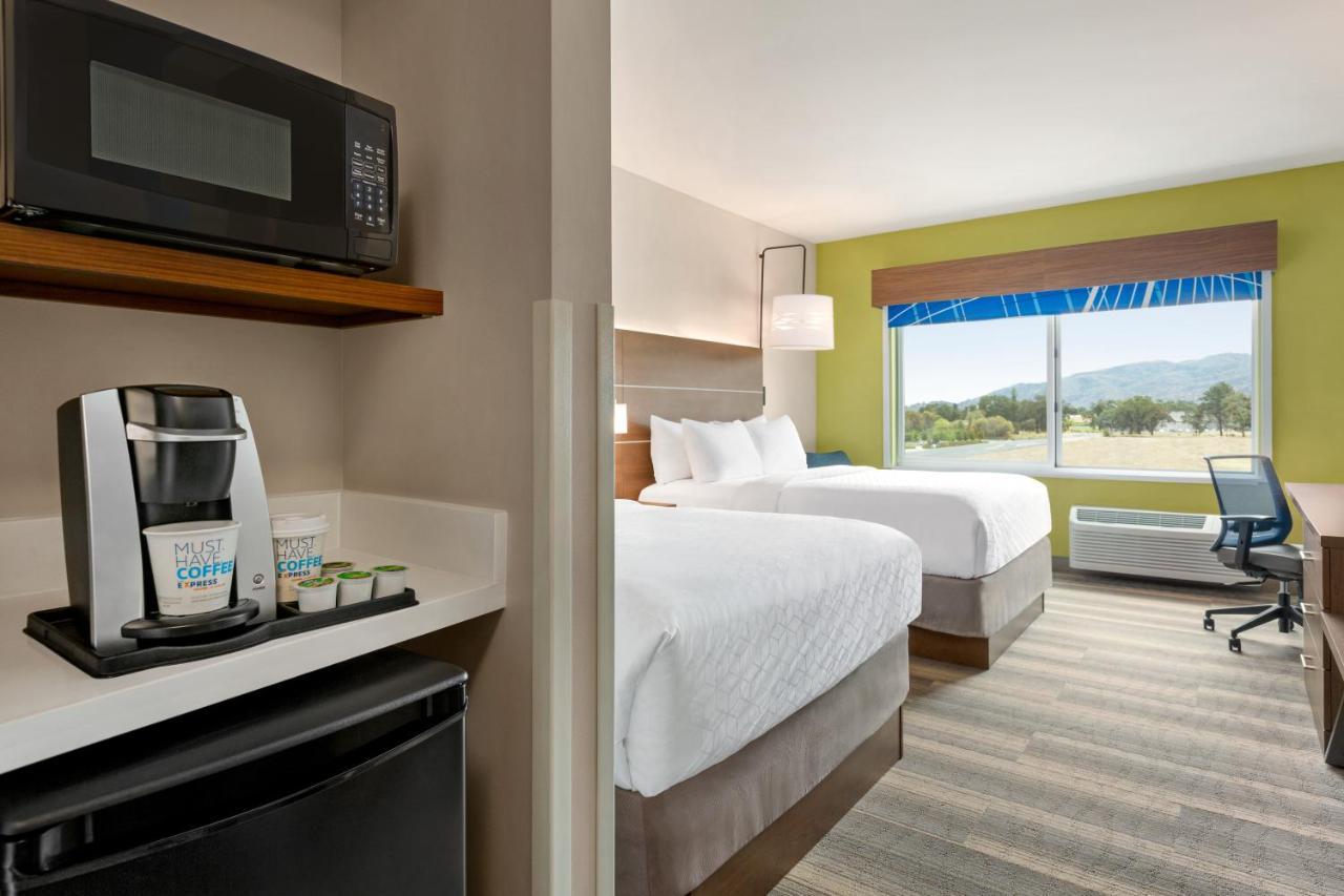 Holiday Inn Express & Suites - Ukiah By Ihg Экстерьер фото