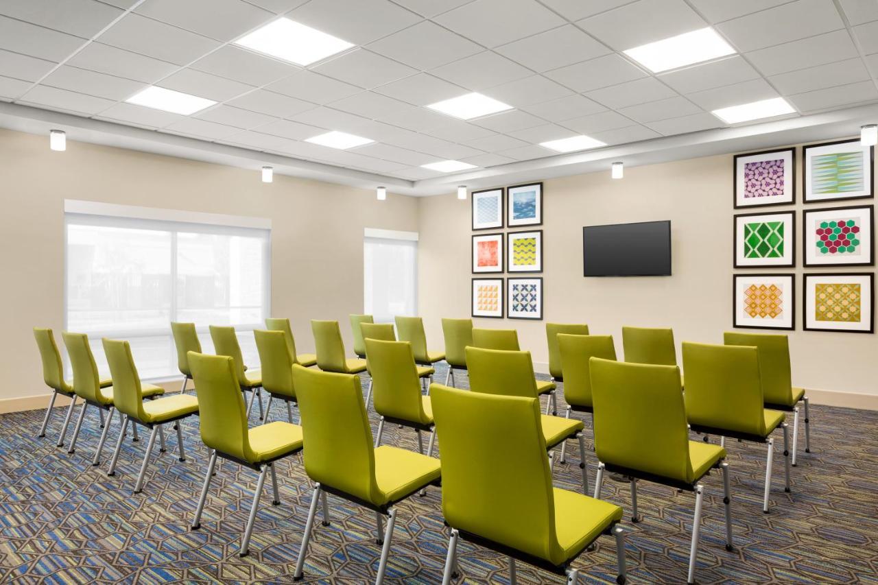 Holiday Inn Express & Suites - Ukiah By Ihg Экстерьер фото