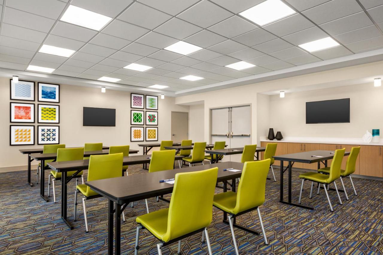 Holiday Inn Express & Suites - Ukiah By Ihg Экстерьер фото